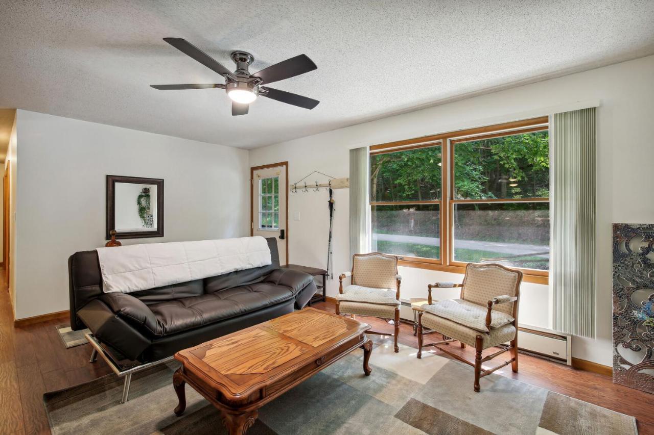 Kickapoo Creekside Escape Danville